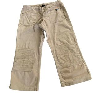 Patagonia Women’s Beige Cargo Pants size 6